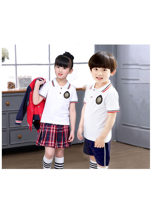 服裝廠家提供